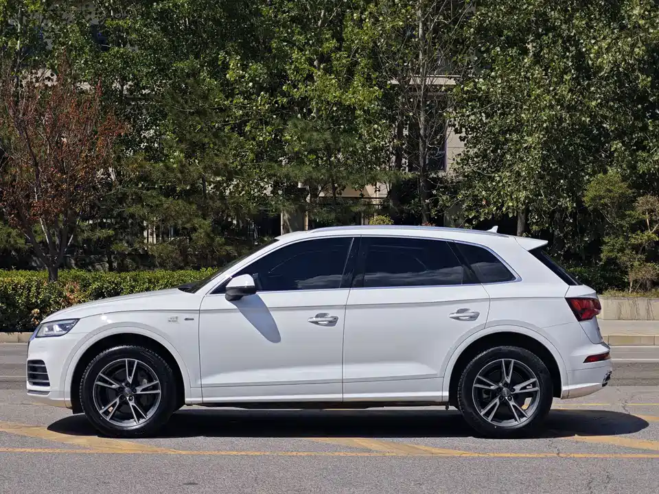 Audi Q5L Audi Q5L