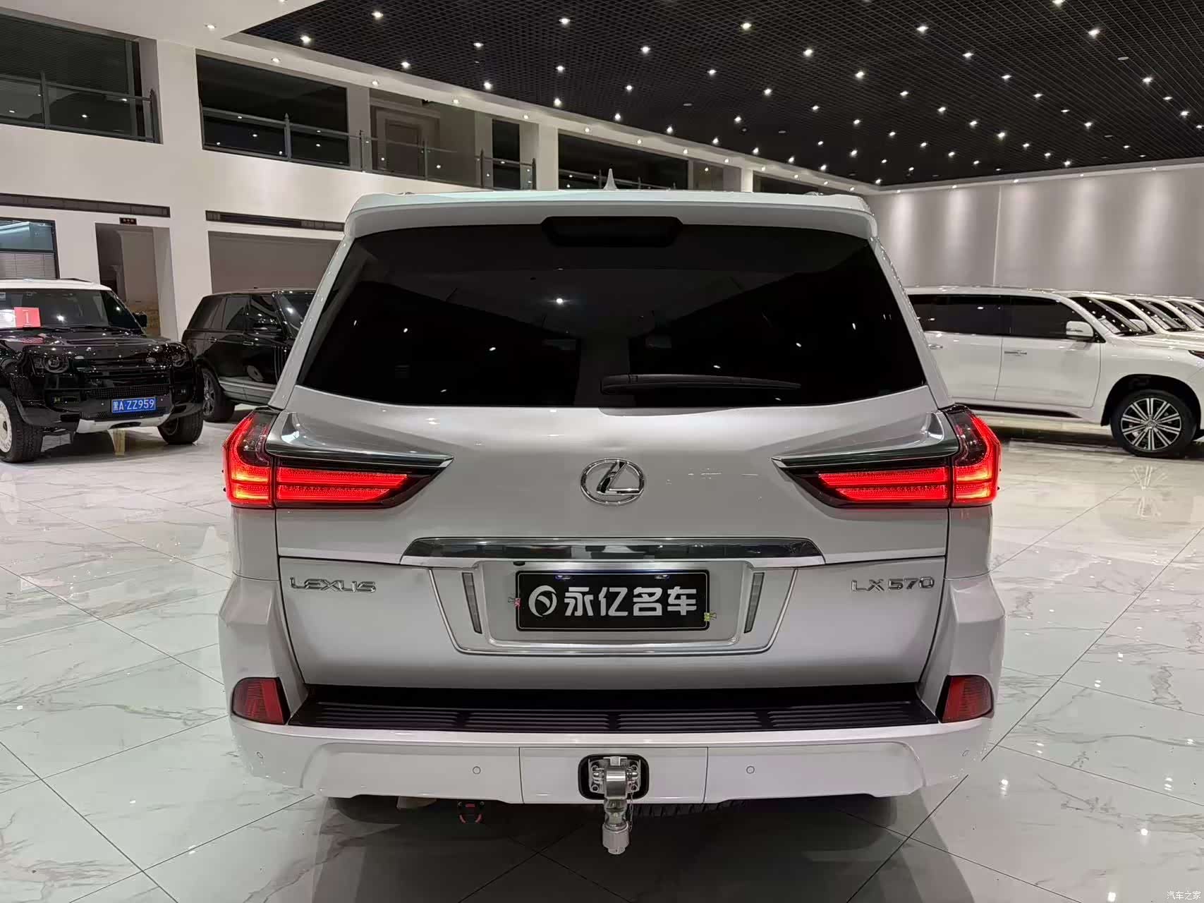 Lexus LX, 2018 15