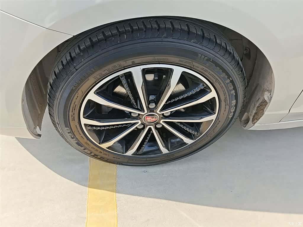 Roewe i5, 2020 23