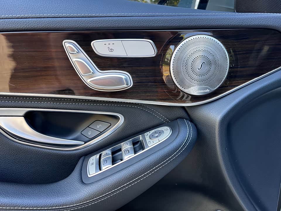 Mercedes-Benz GLC Mercedes-Benz GLC