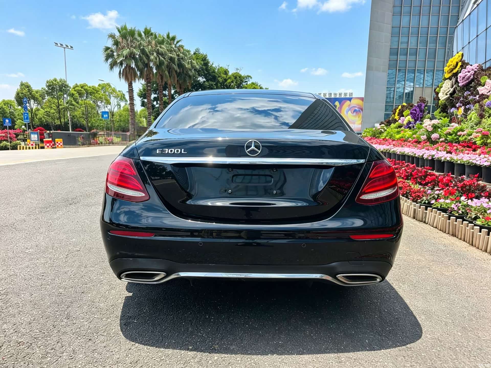 Mercedes-Benz E-Class, 2019 19