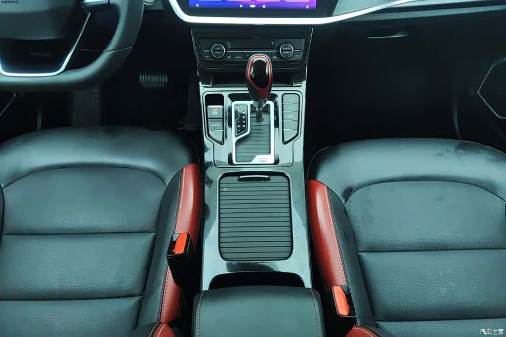 Geely Emgrand, 2021 16