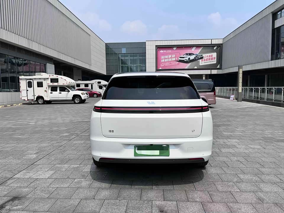 Li Auto Ideal L7