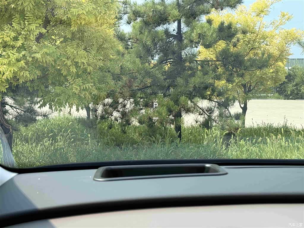 Li Auto i8, 2026 21