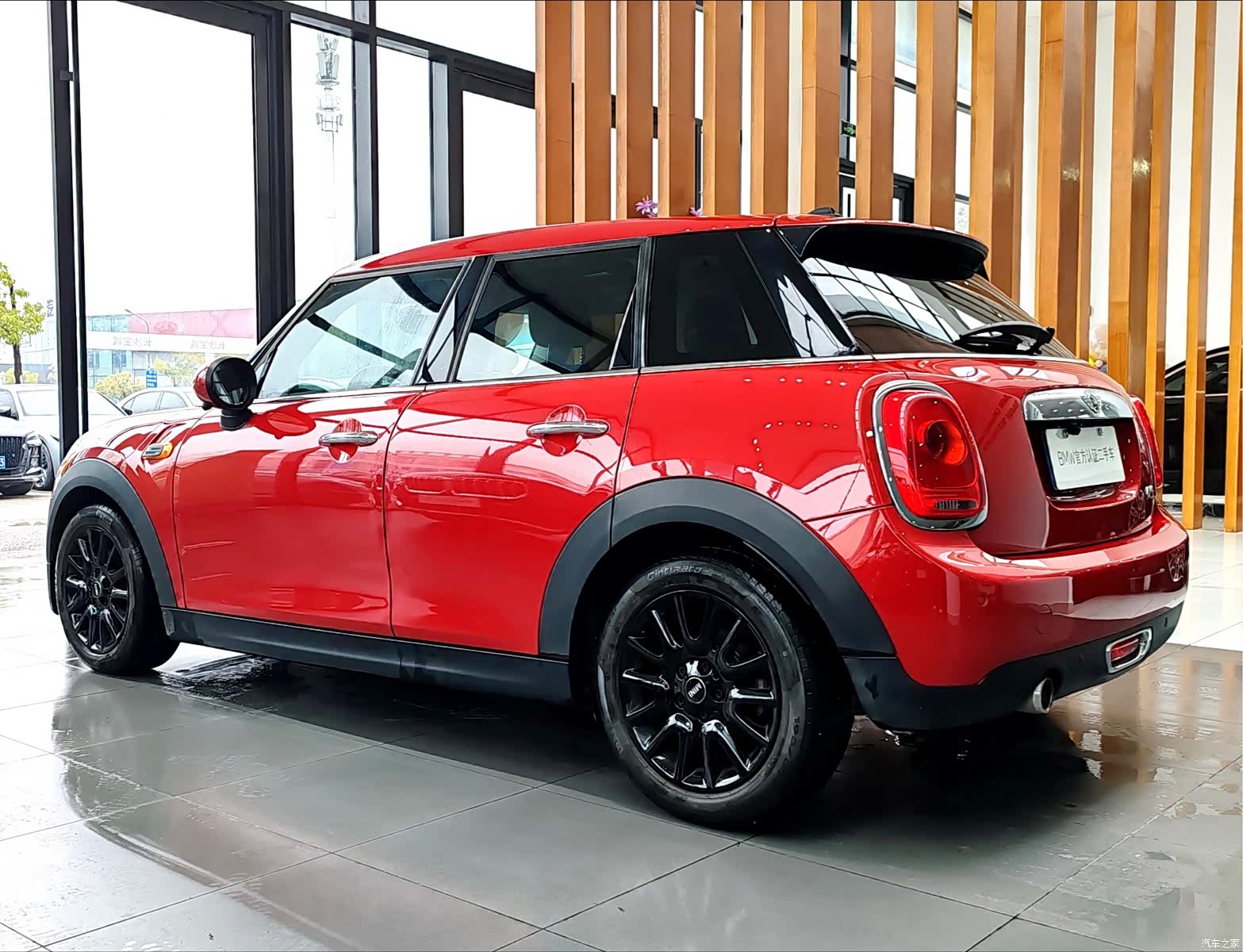 Mini ONE, 2018 7