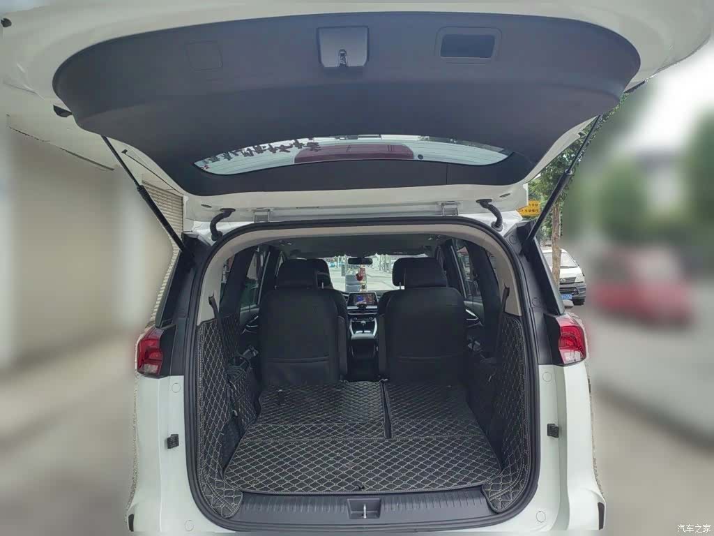 Maxus G50, 2024 15