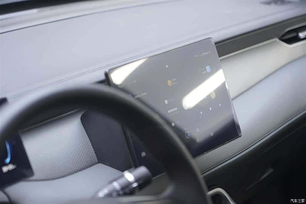 BYD Qin, 2025 12