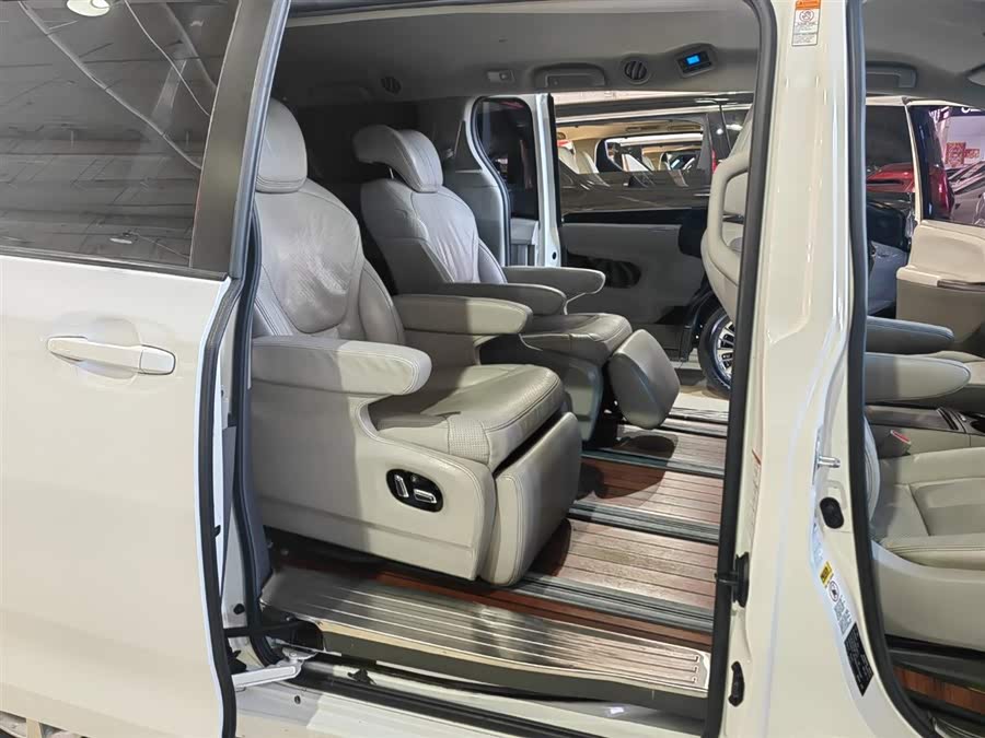 Toyota SIENNA 2017, фото 18
