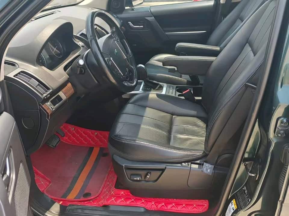 Land Rover Freelander 2