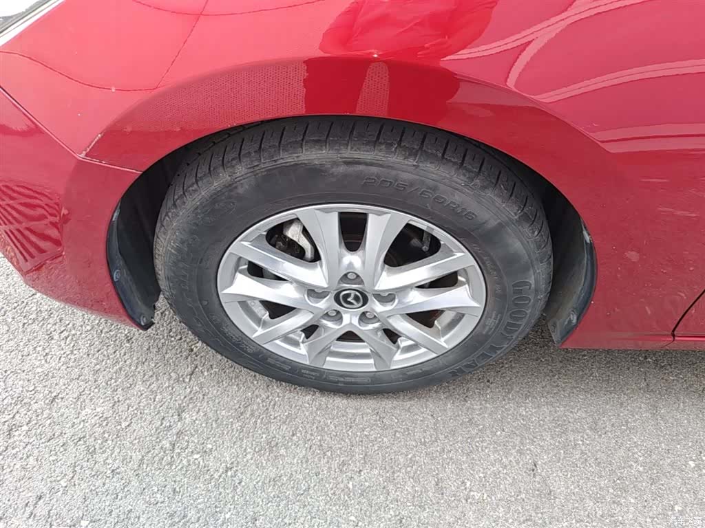Mazda Mazda3, 2017 23