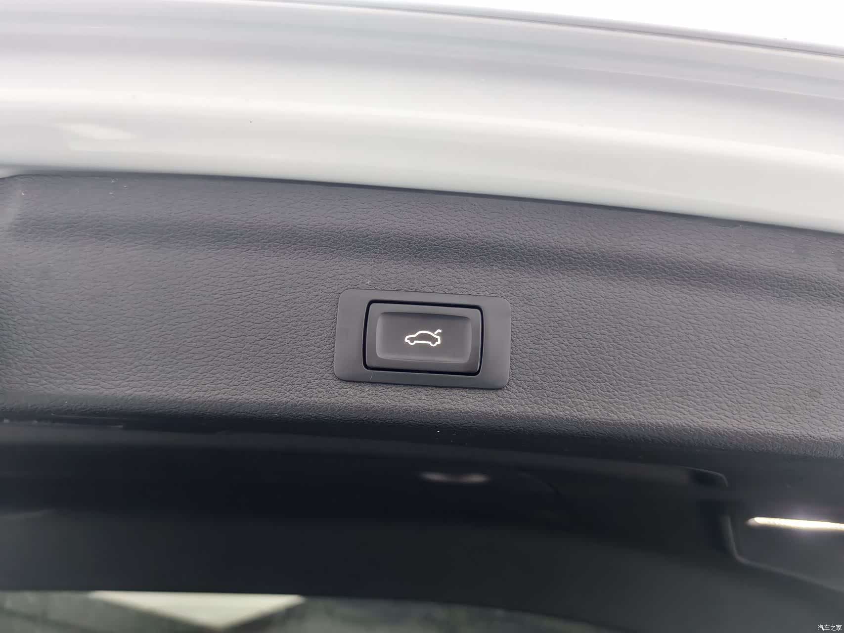 Audi Q3, 2023 6