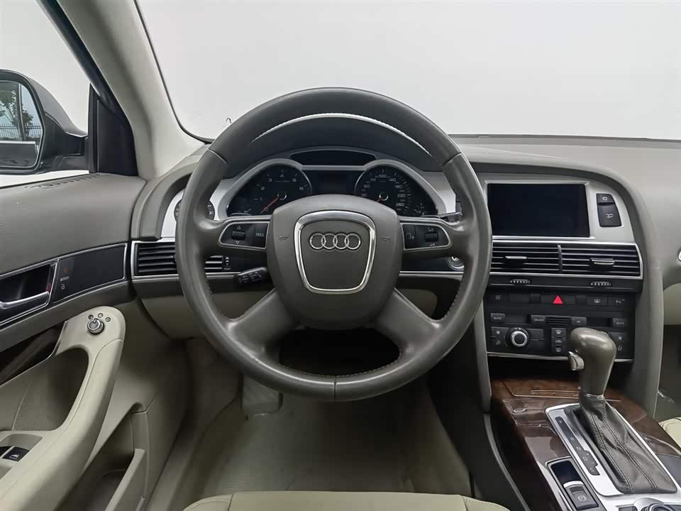 Audi A6L Audi A6L