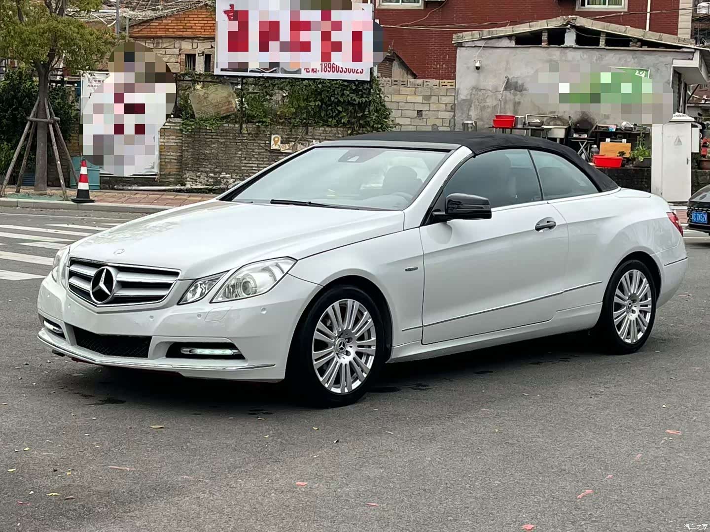 Mercedes-Benz E-Class, 2011 1