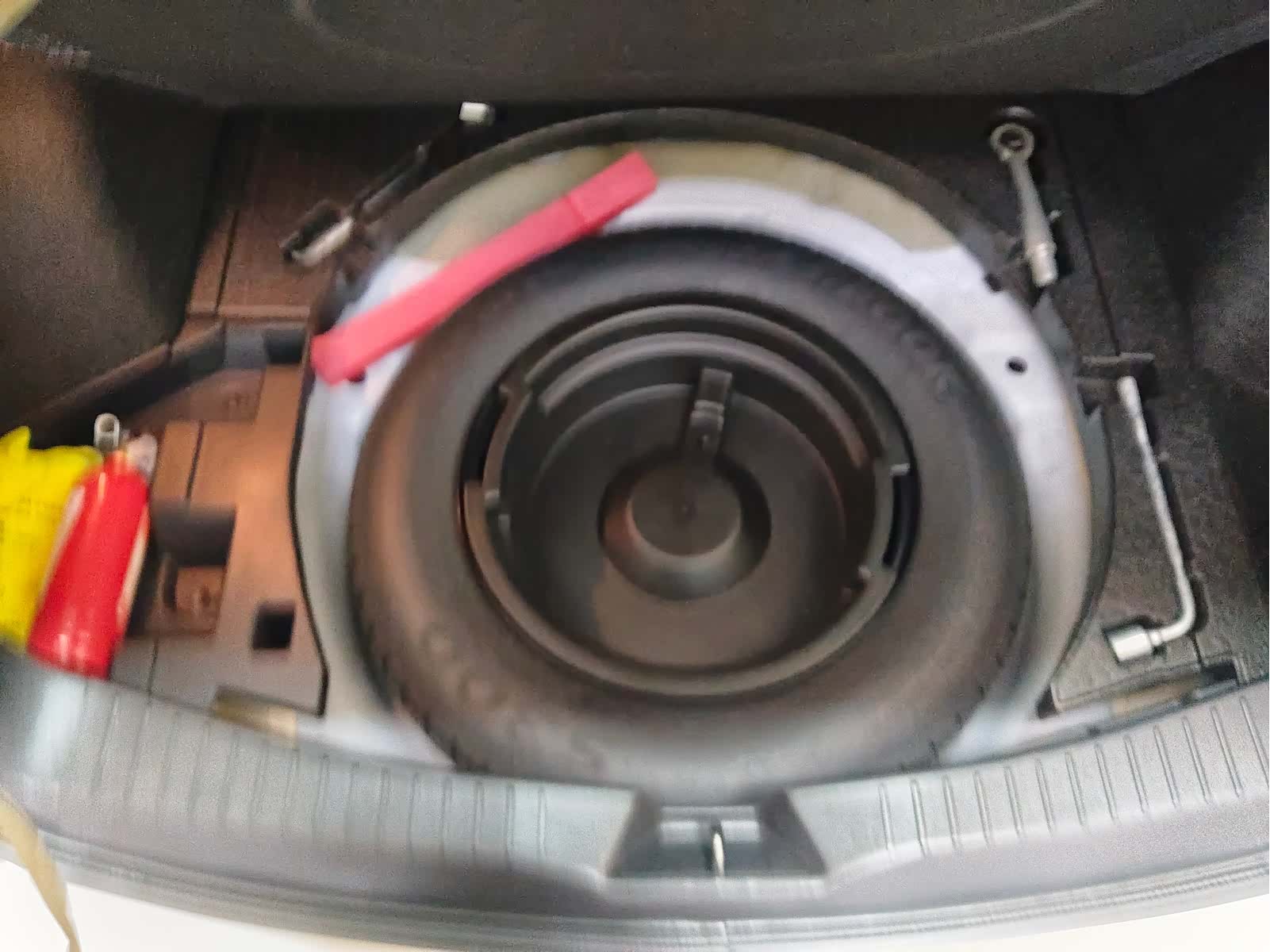 Mazda CX-4, 2023 16