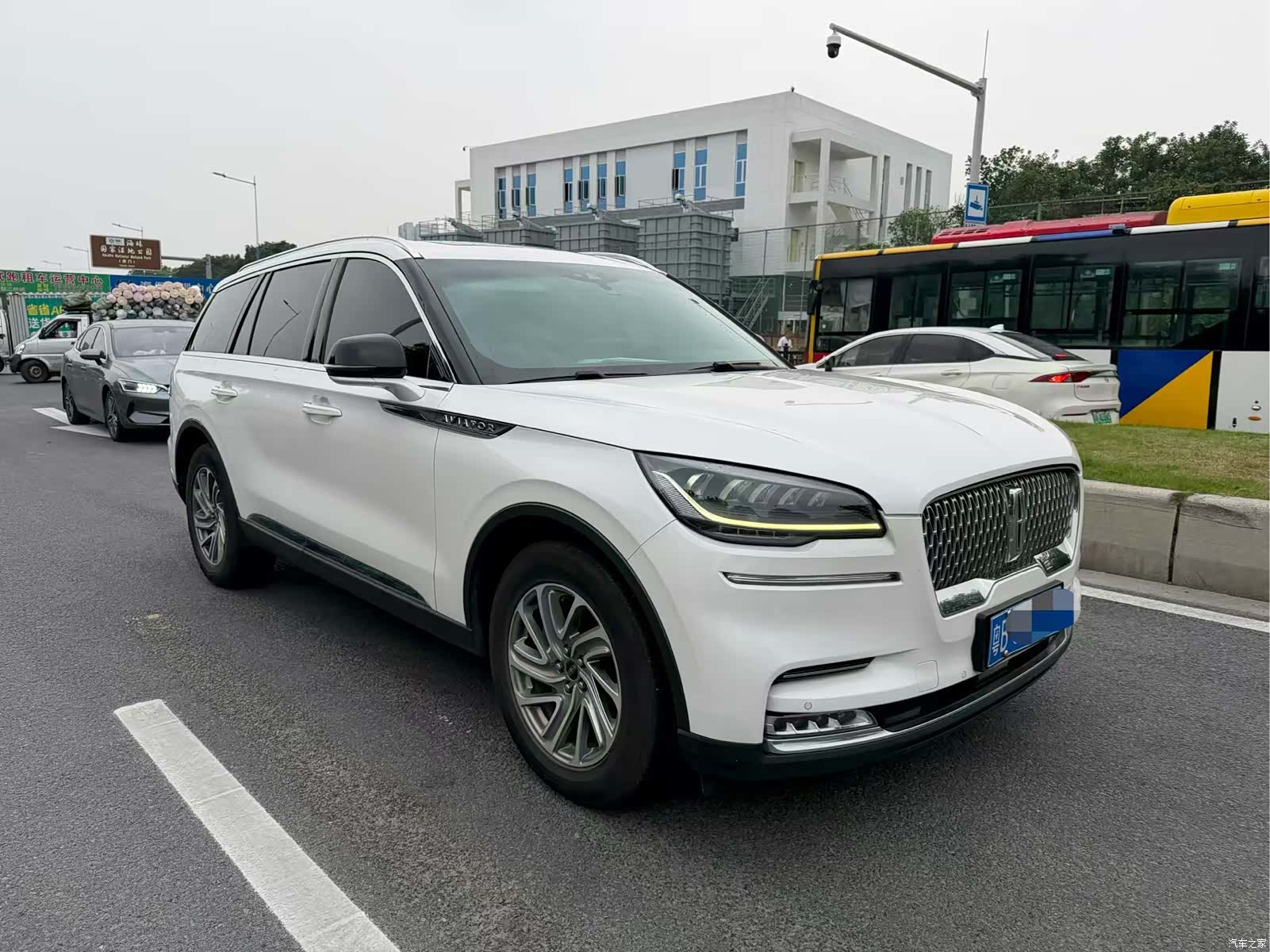Lincoln Aviator, 2021 3