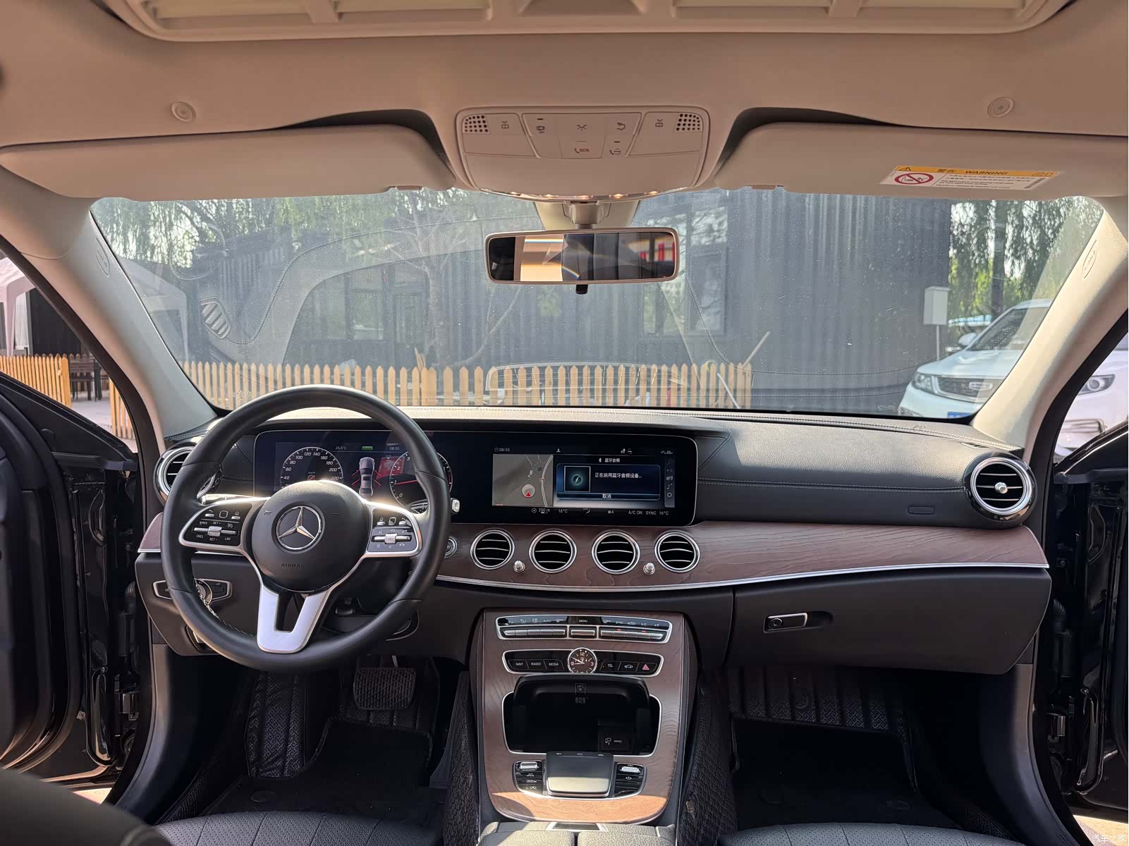 Mercedes-Benz E-Class, 2019 9