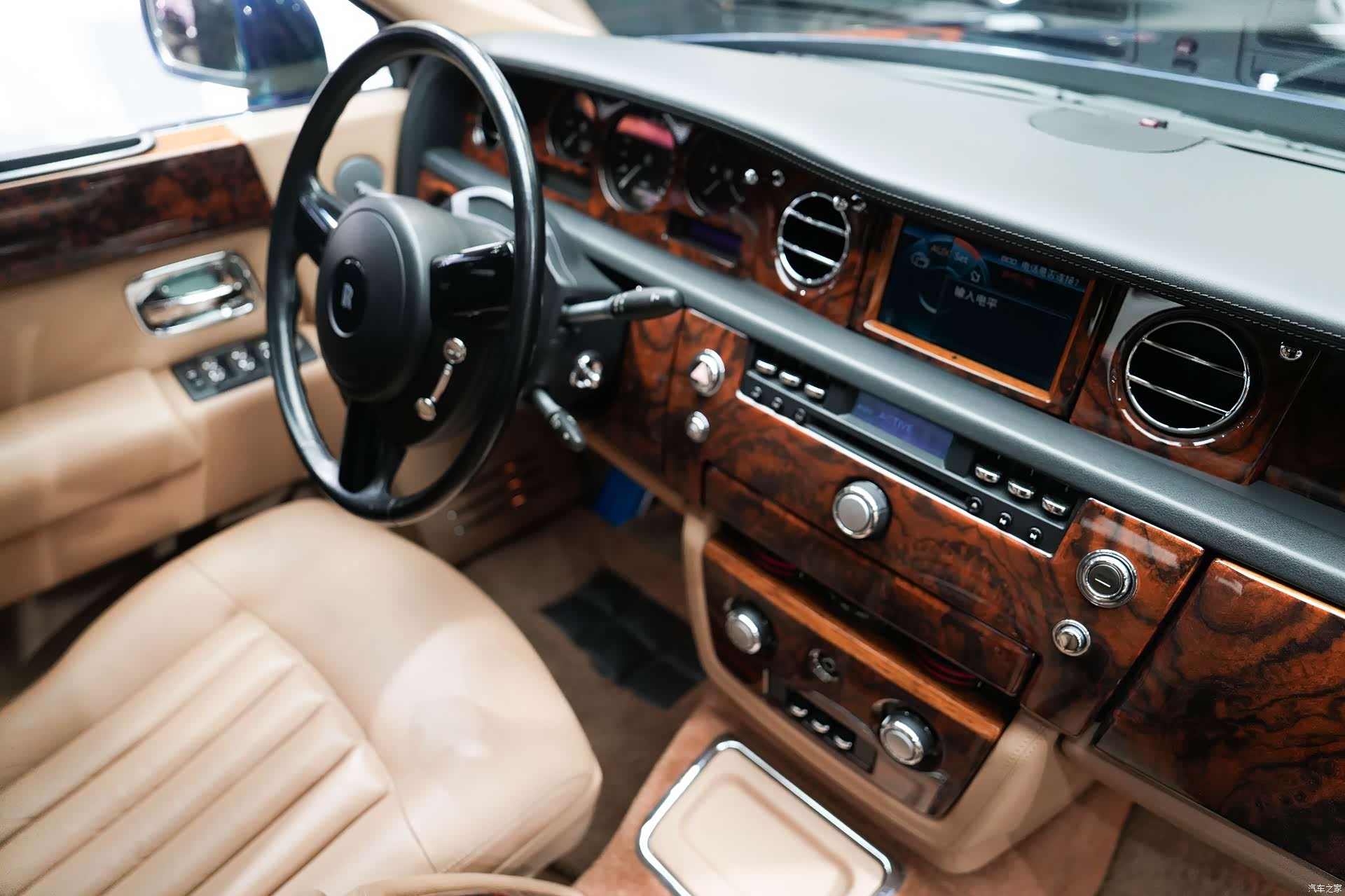 Rolls-Royce Phantom, 2008 15
