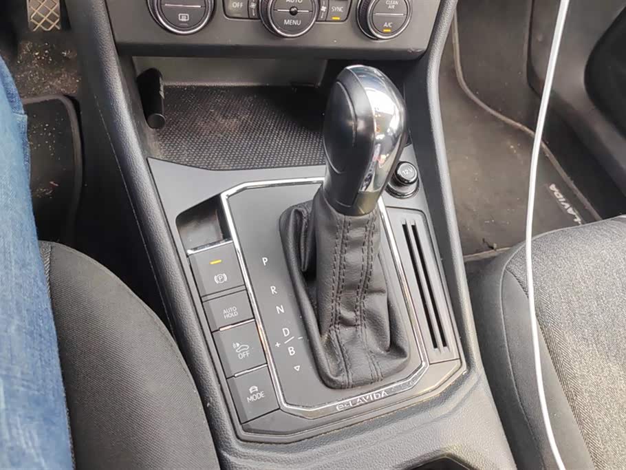 Volkswagen Lavida Pure Electric