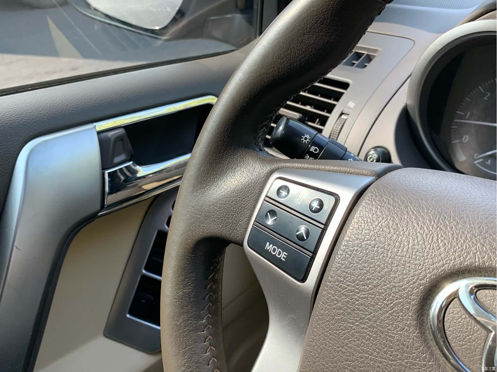 Toyota Prado, 2016 24