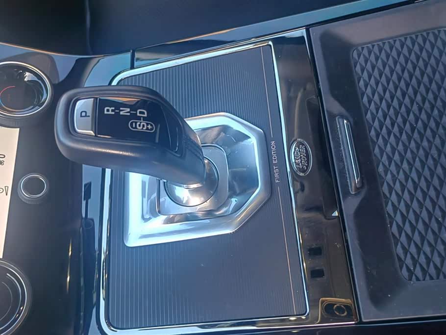 Land Rover Range Rover Aurora