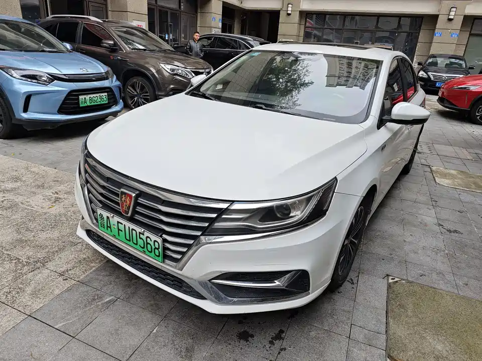 Roewe i6