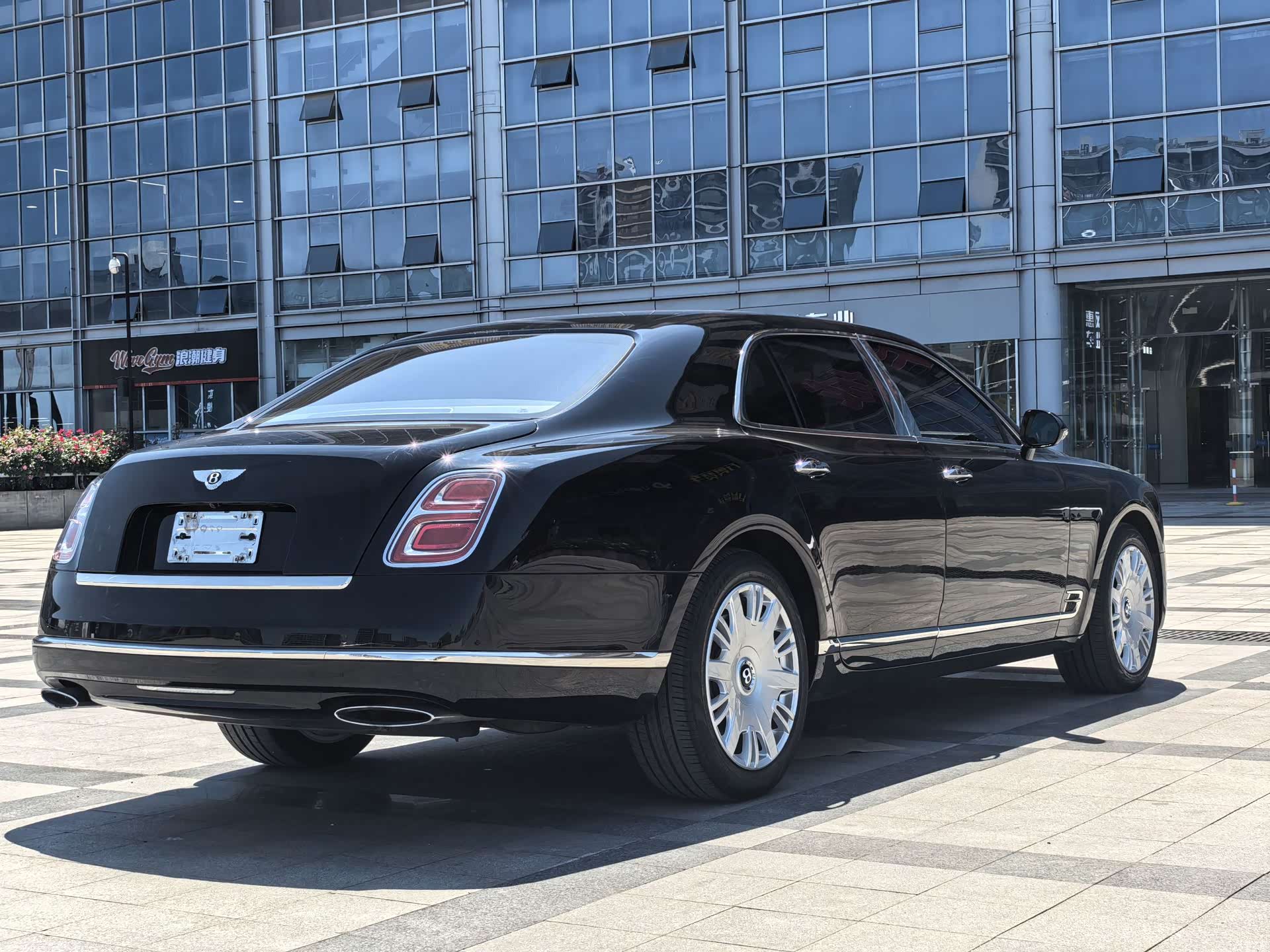 Bentley Mulsanne, 2018 6