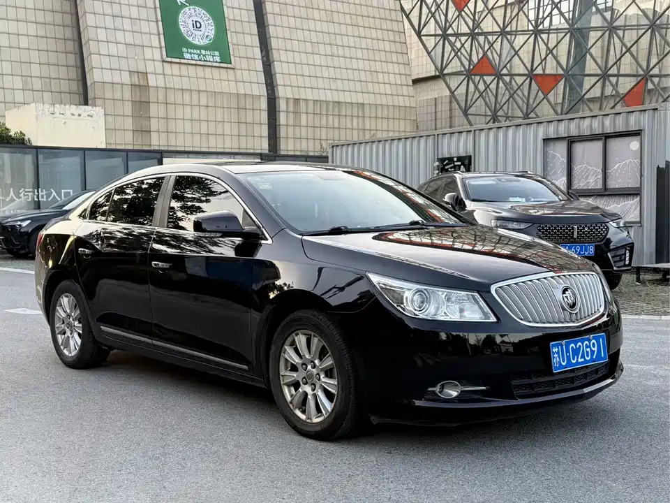 Buick Lacrosse