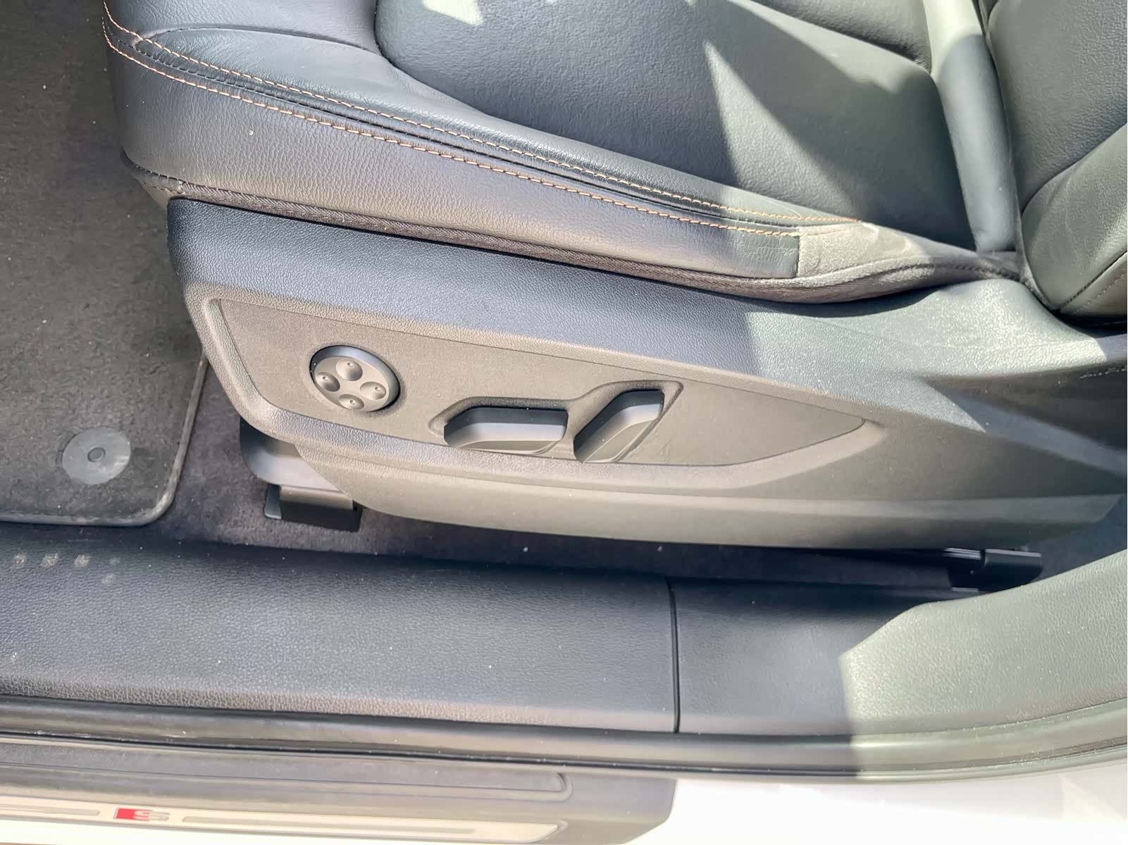 Audi Q5L, 2019 9