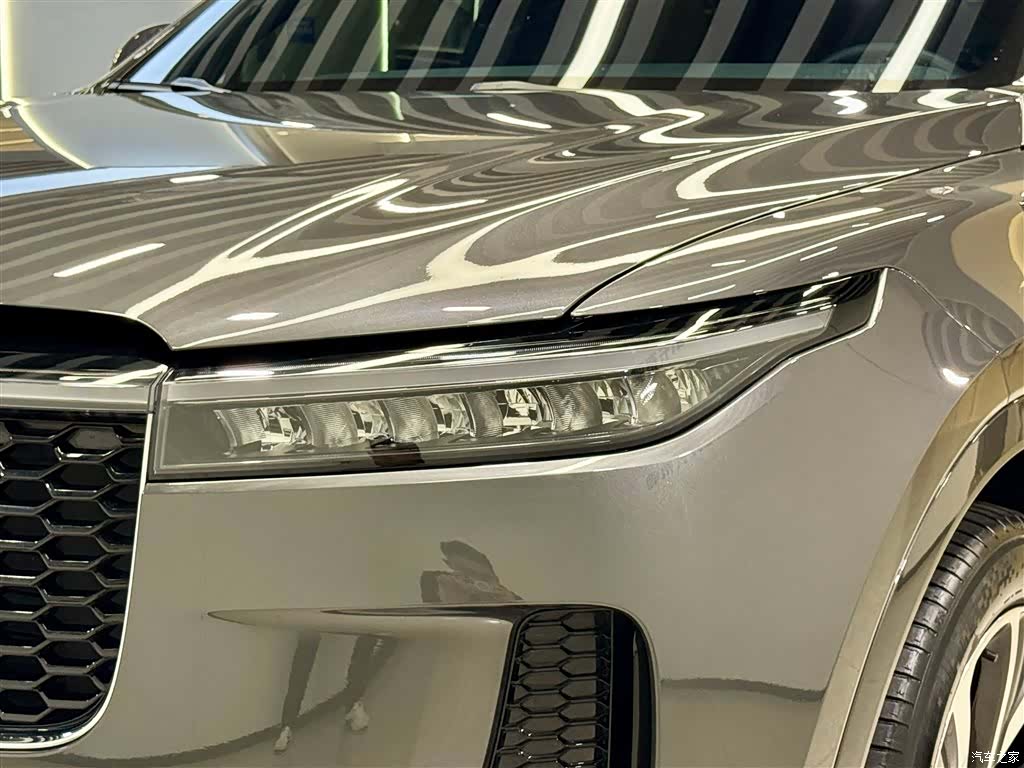 Li Auto ONE, 2022 13
