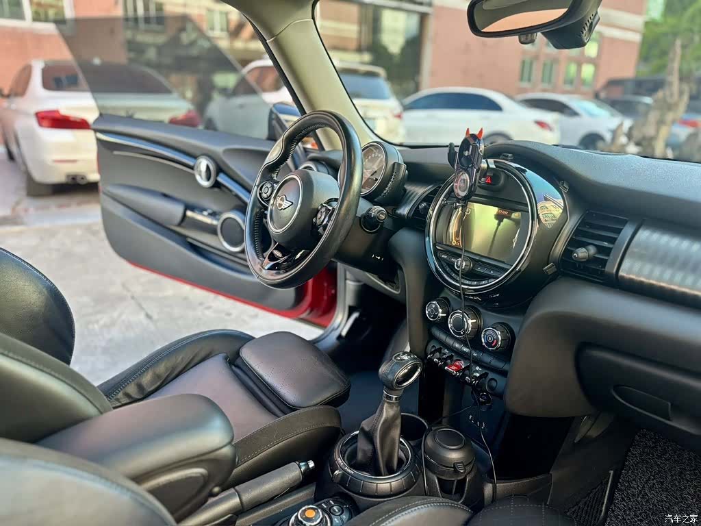 Mini Cooper, 2016 9