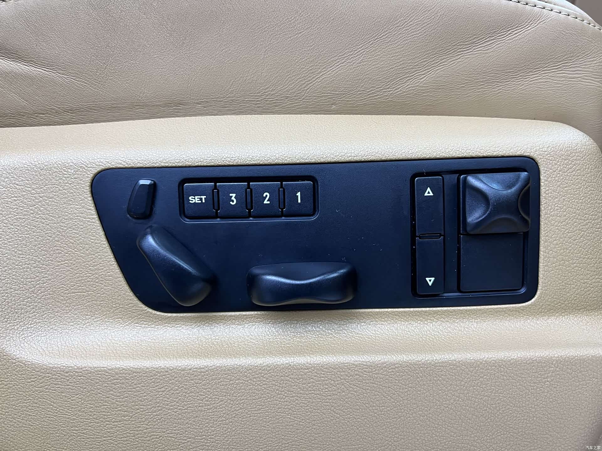 Porsche Cayenne, 2010 21