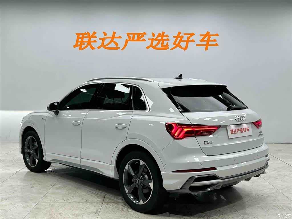 Audi Q3, 2022 24