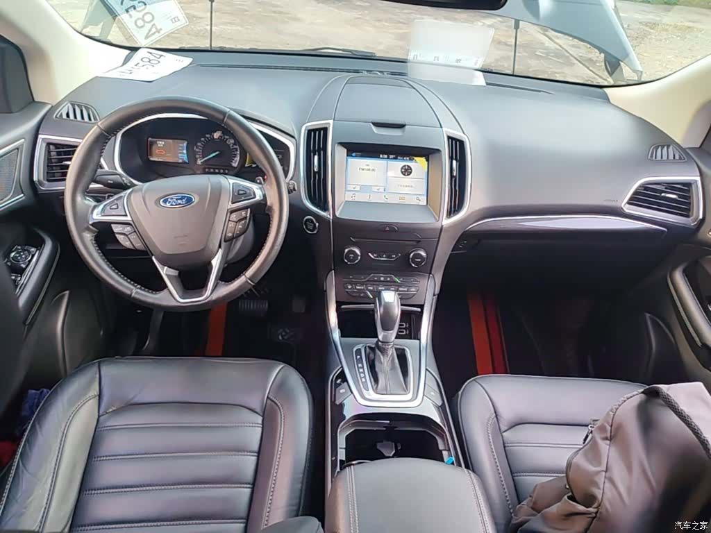 Ford Edge, 2019 10