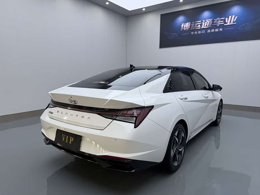 Hyundai Elantra 2022, фото 6