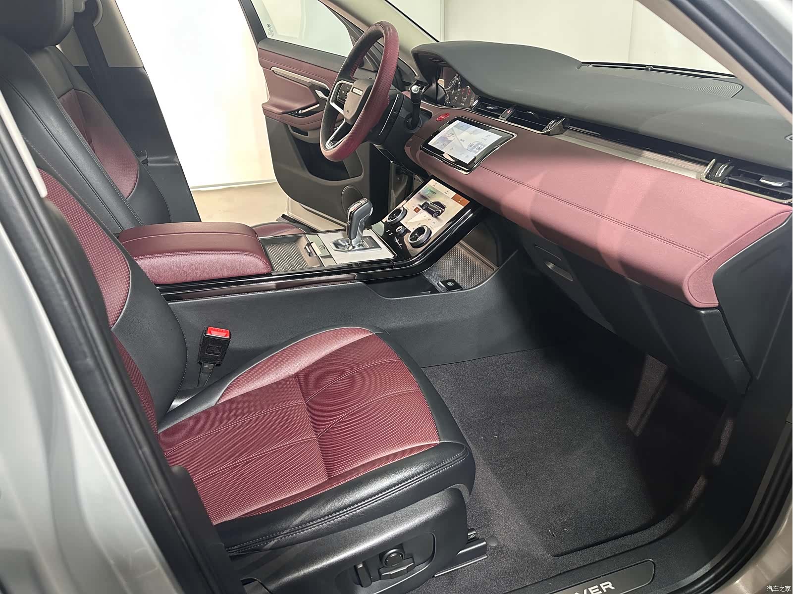 Land Rover Range Rover, 2023 13