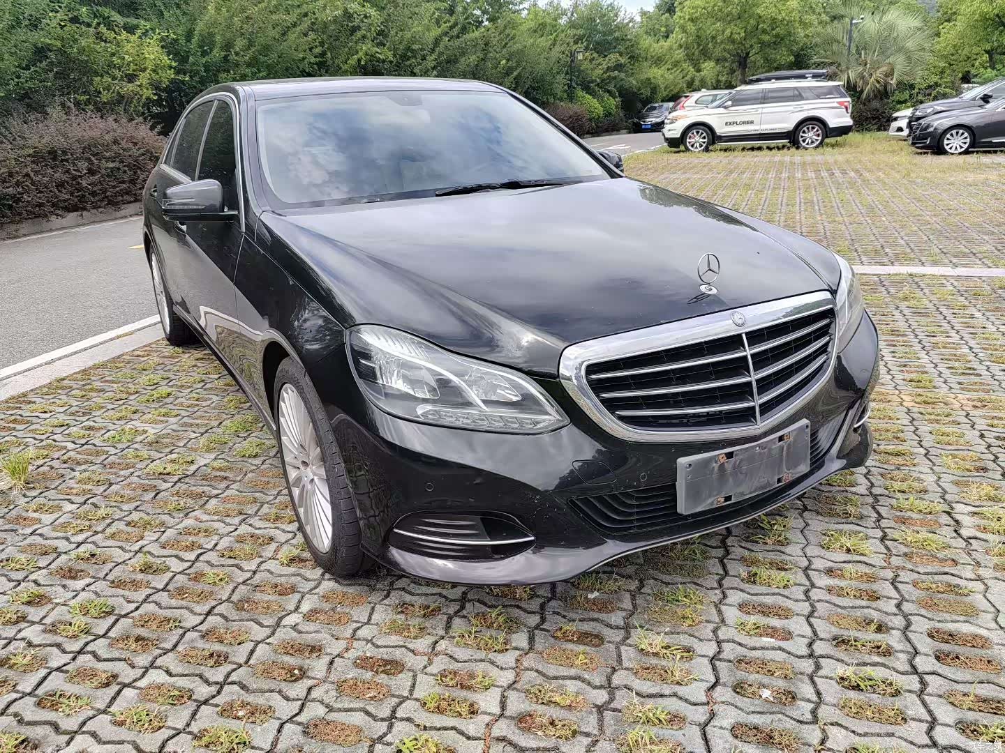 Mercedes-Benz E-Class, 2015 3