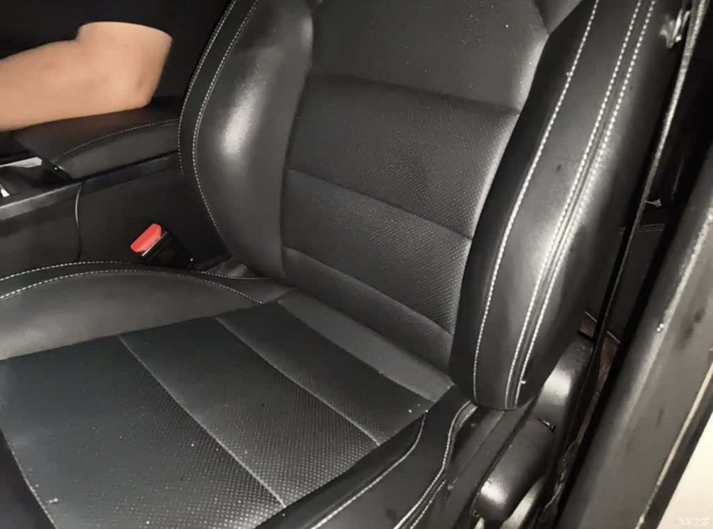 Geely Emgrand, 2020 17