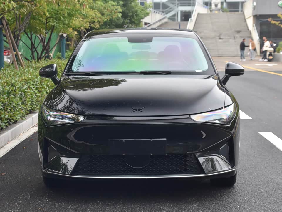XPENG P5