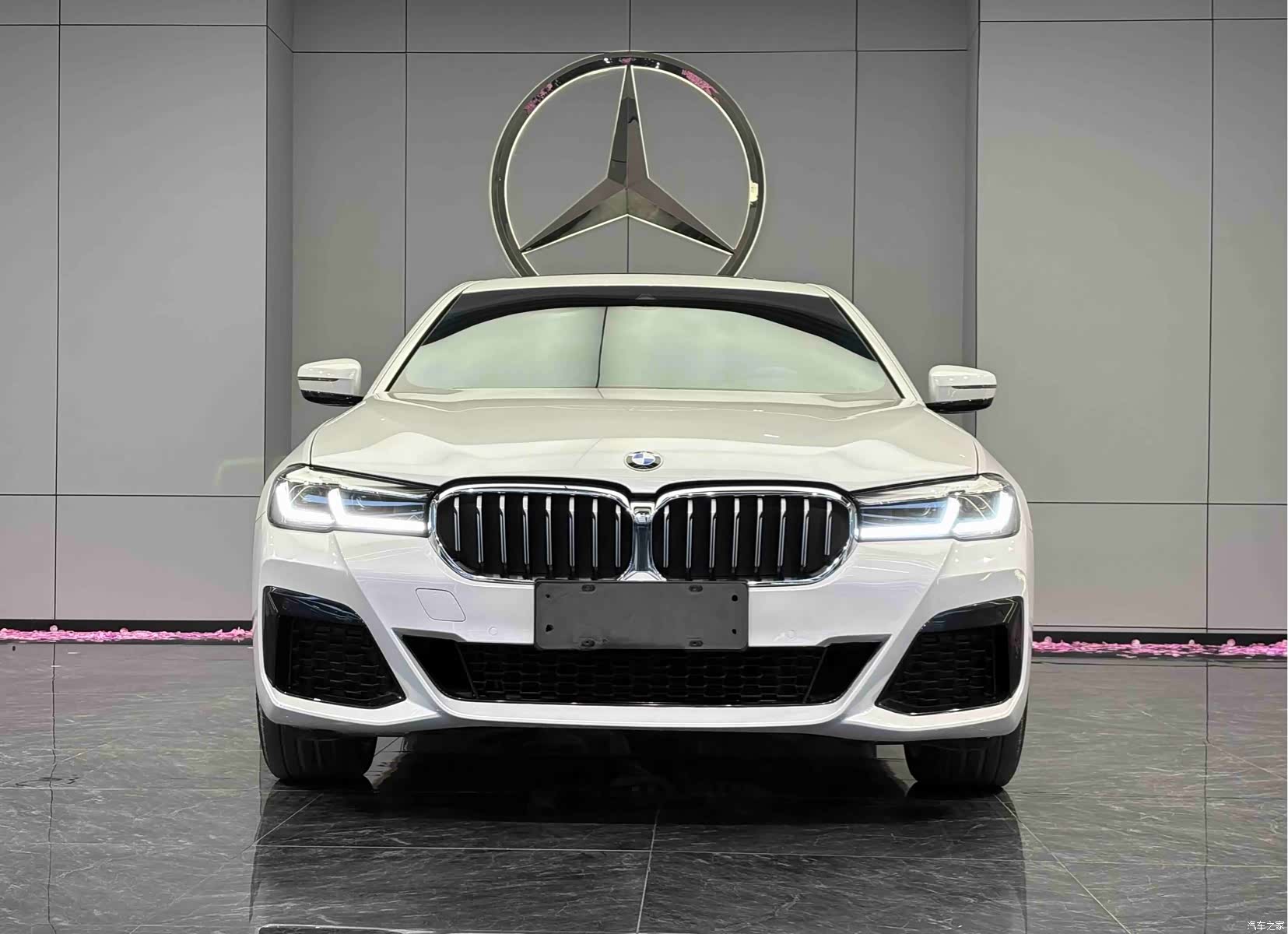 BMW 5 Series, 2023 2
