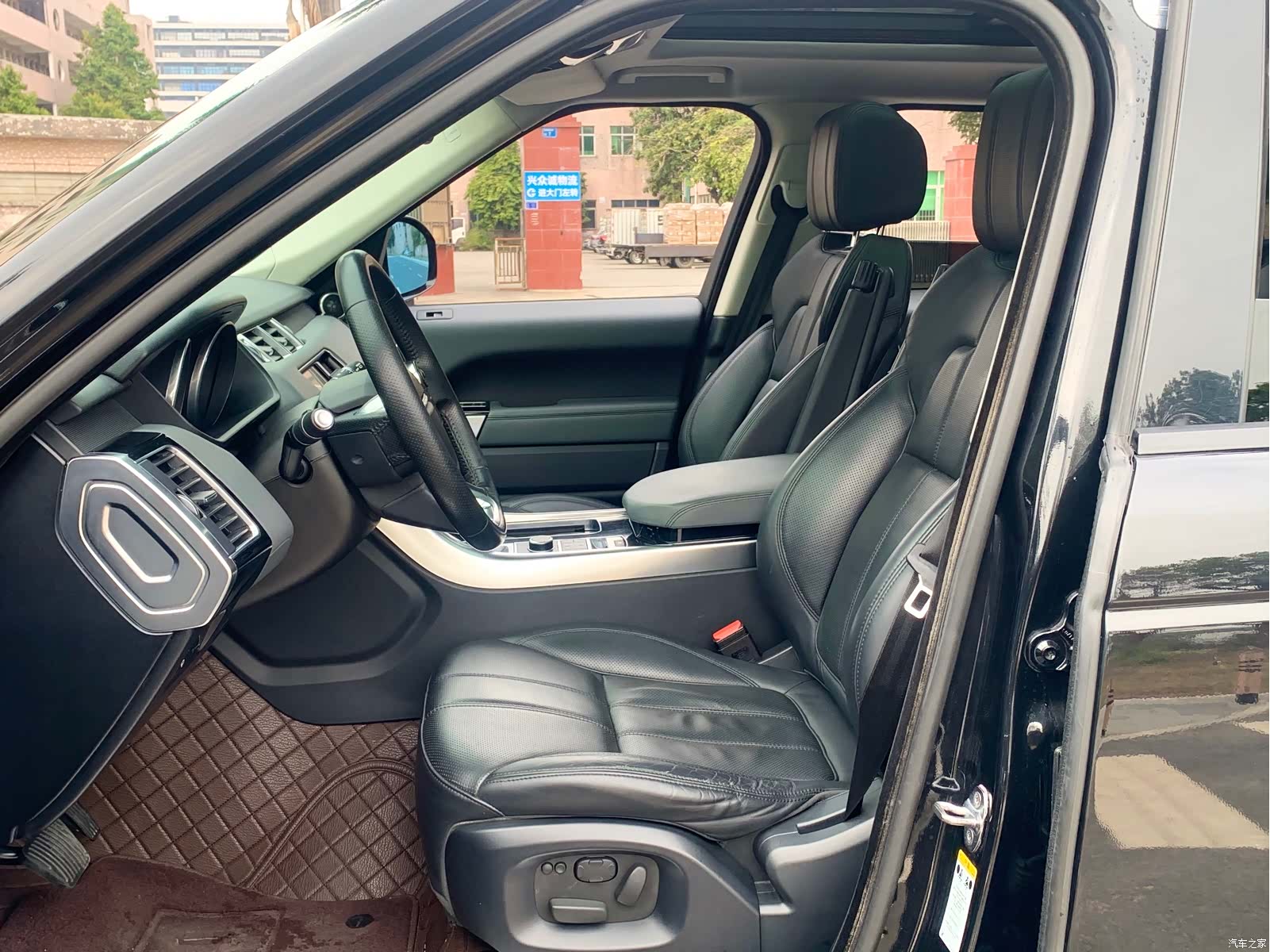 Land Rover Range Rover, 2015 8