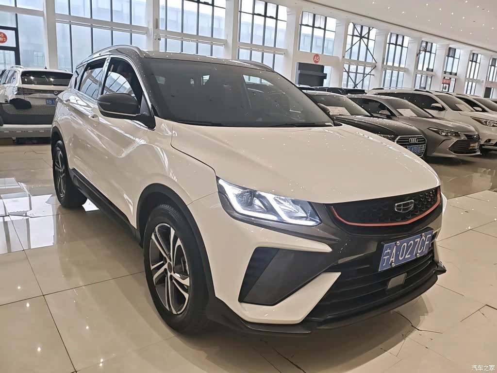 Geely Coolray, 2021 3