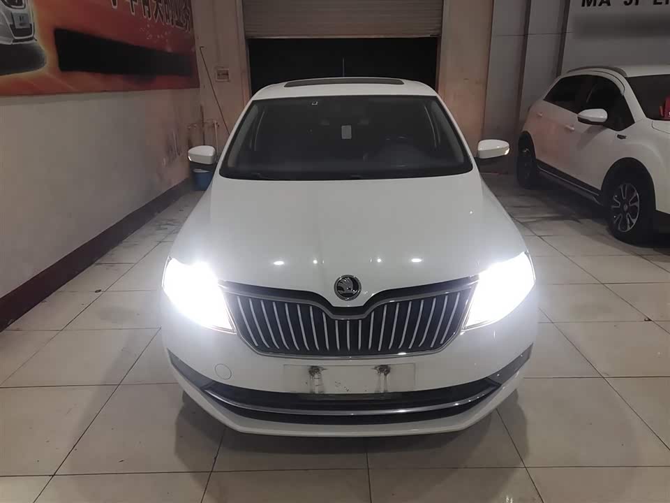 Skoda Xindong