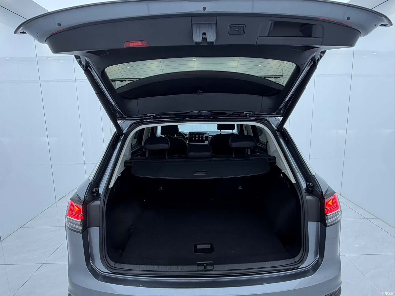 Volkswagen Tayron, 2023 13