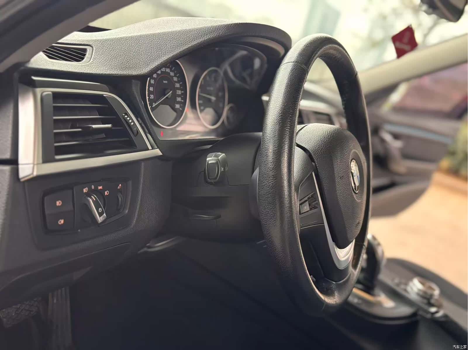 BMW 3 Series, 2017 14