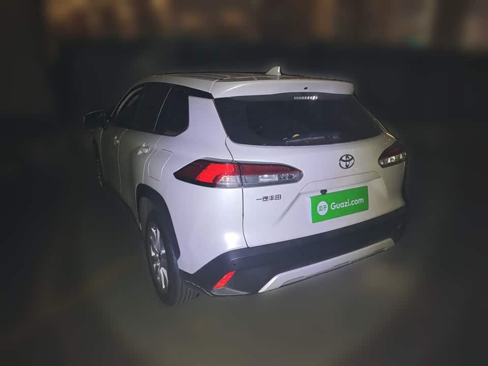 Toyota Corolla Sharp amplifier