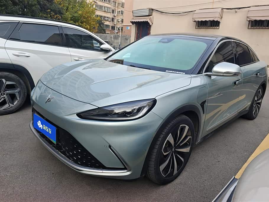 ARCFOX Polar Fox Alpha S