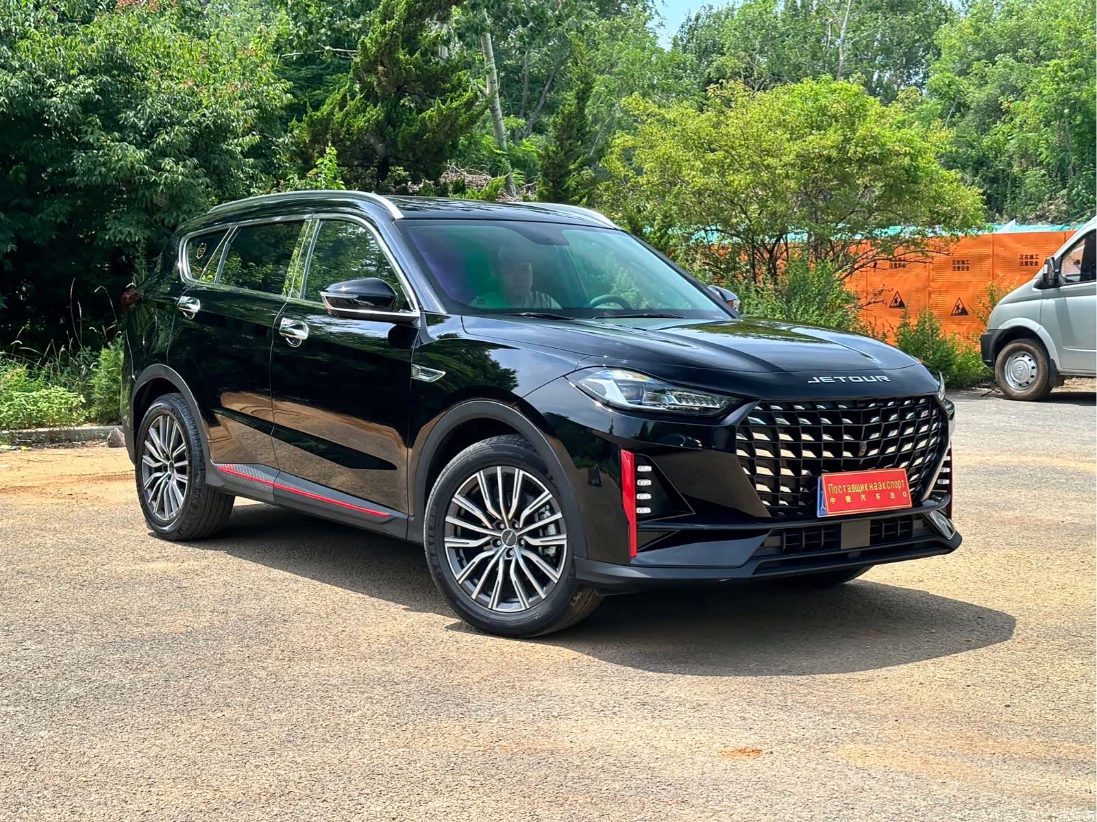 Jetour X70, 2023 3