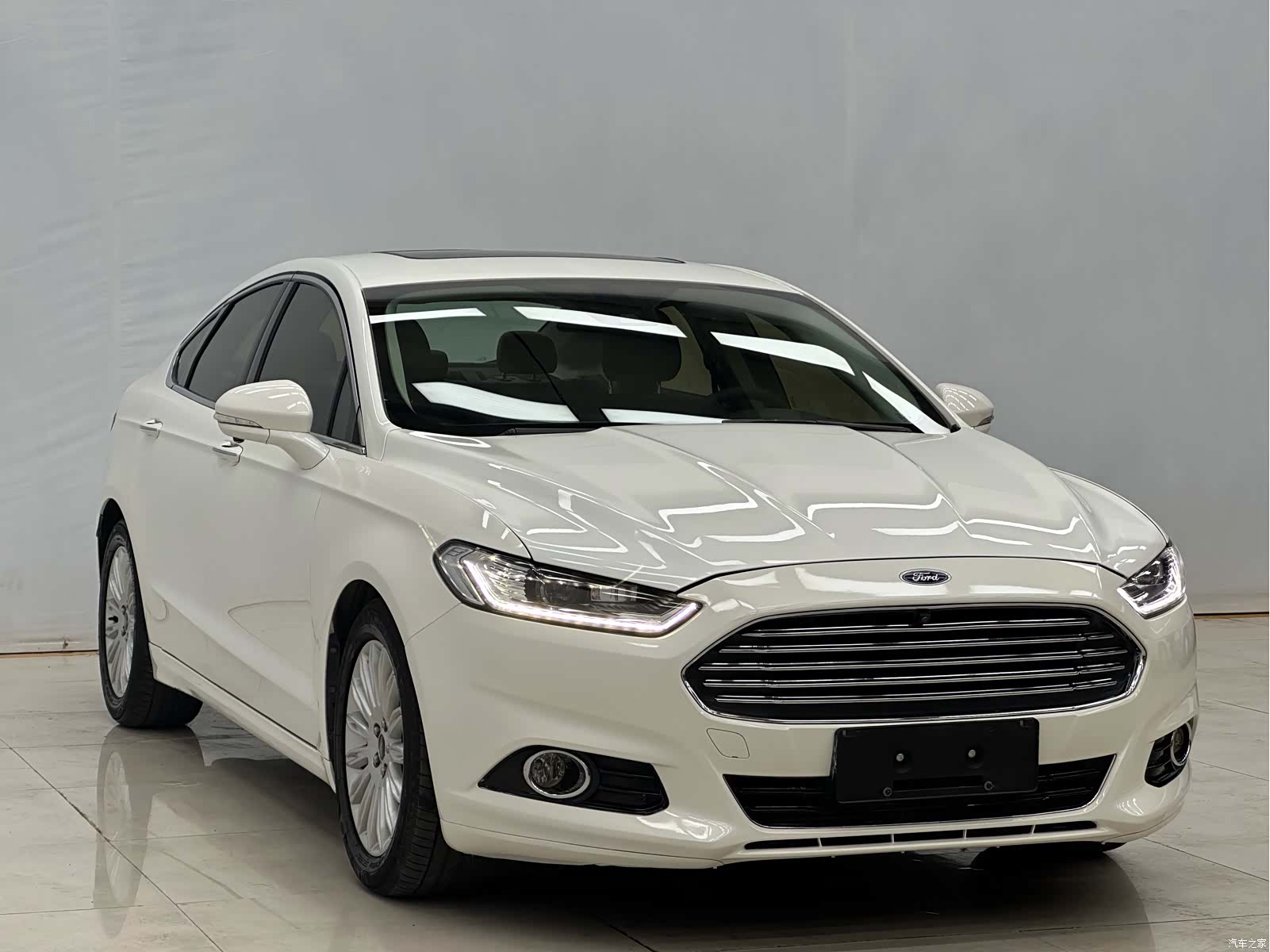 Ford Mondeo, 2016 3