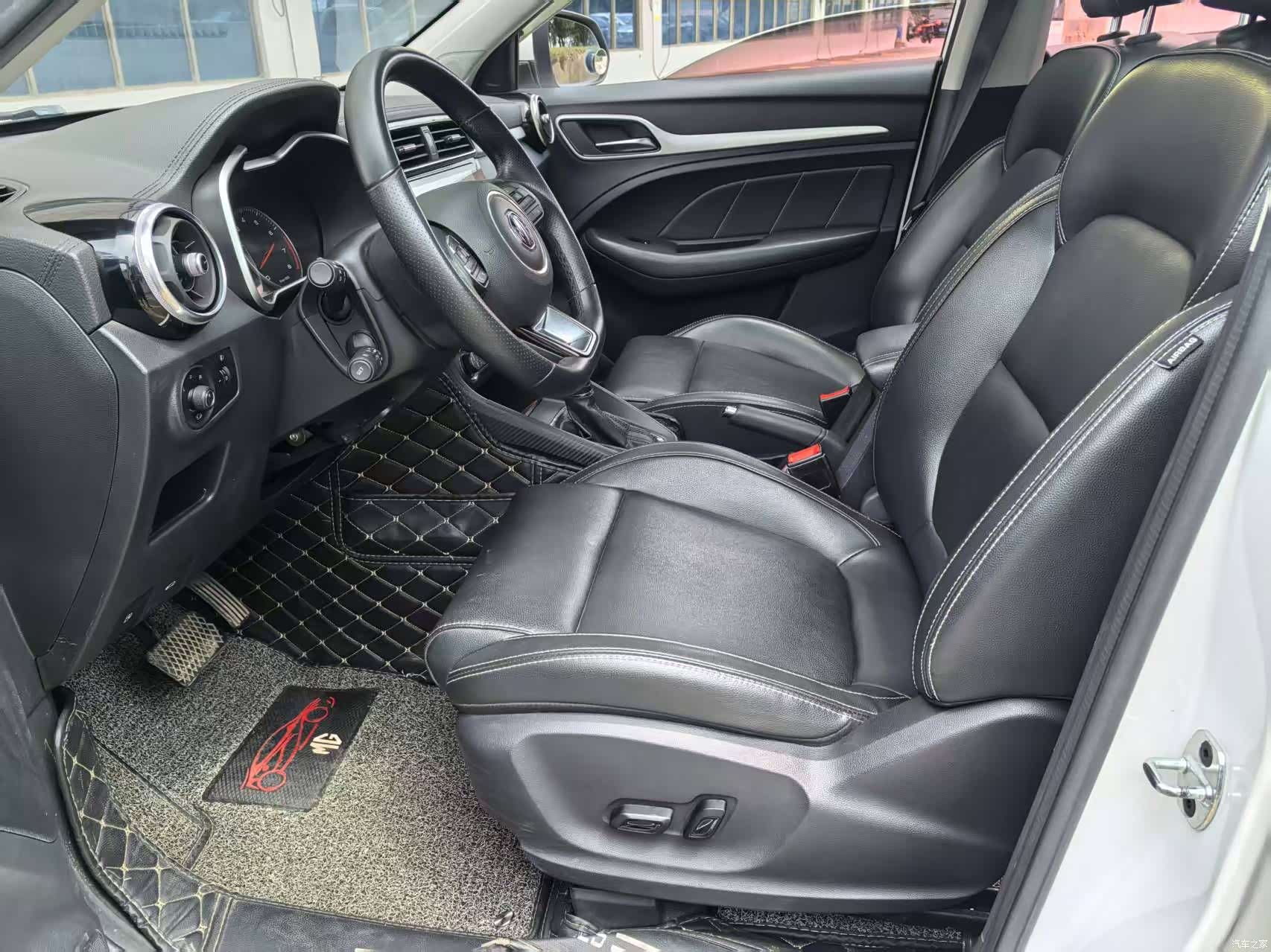 MG ZS, 2018 4