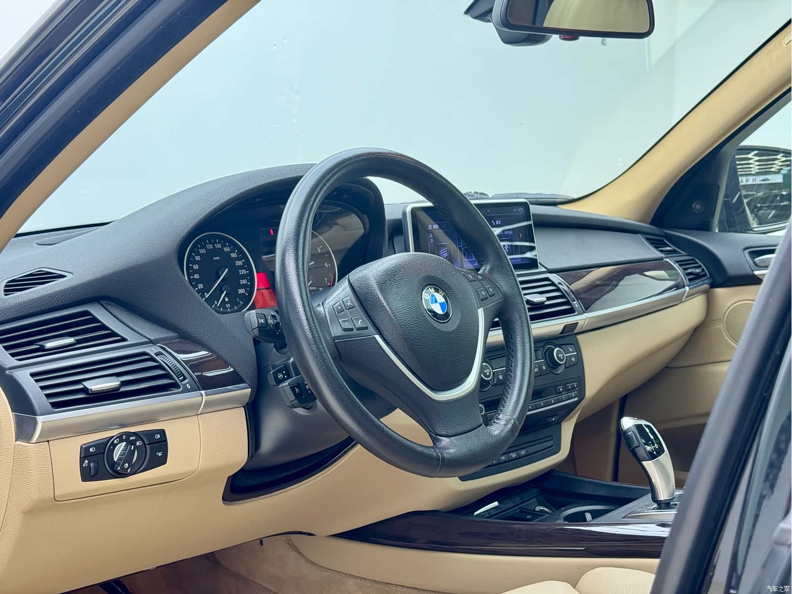 BMW X5, 2009 16